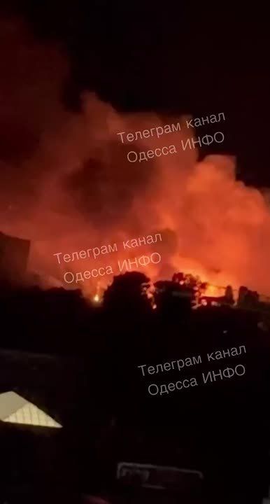 Жаркая ночь сегодня была в Одессе – "Герани" били по военной инфраструктуре Украины одна за другой