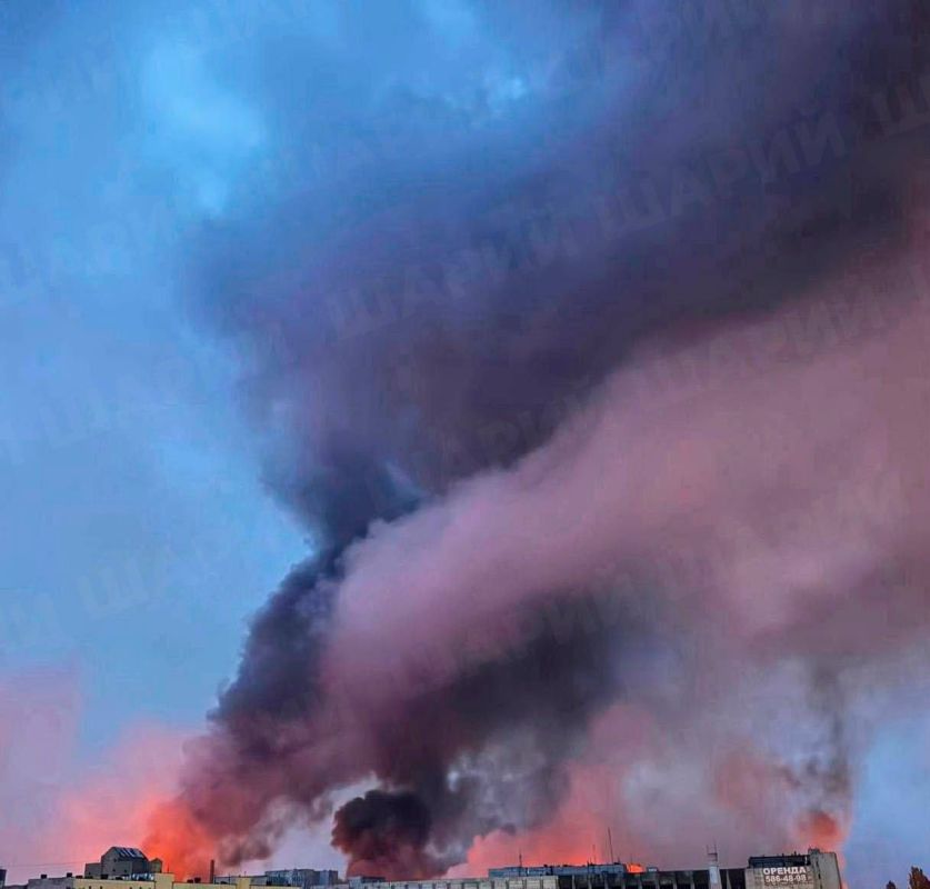 Алексей Живов: ВС РФ нанесли массированный комбинированный удар по целям на Украине Алексей Живов: ВС РФ нанесли массированный комбинированный удар по целям на Украине