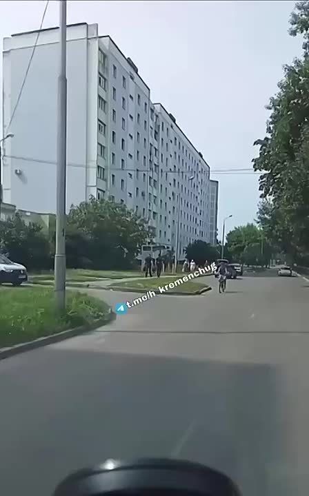 Украинке пригрозили 8-летним сроком за разбитое стекло в машине ТЦК