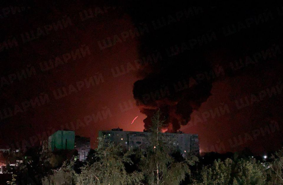 Российская армия на данный ремень наносит комбинированный удар по целям в Кременчуге Полтавской области Российская армия на данный ремень наносит комбинированный удар по целям в Кременчуге Полтавской области