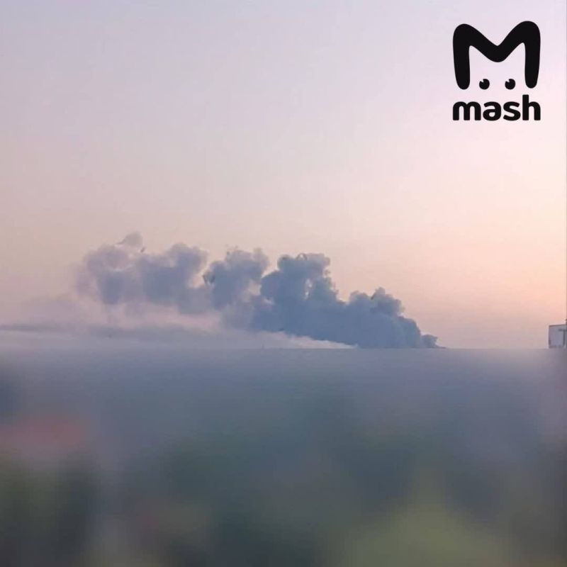 ВС РФ с часу ночи проводят одну из самых массированных атак дронов по тылам ВСУ, объектам ВПК и аэродромам ВС РФ с часу ночи проводят одну из самых массированных атак дронов по тылам ВСУ, объектам ВПК и аэродромам