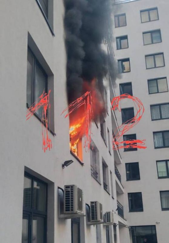 Архитектора Александра Супоницкого расстреляли у собственного дома Архитектора Александра Супоницкого расстреляли у собственного дома