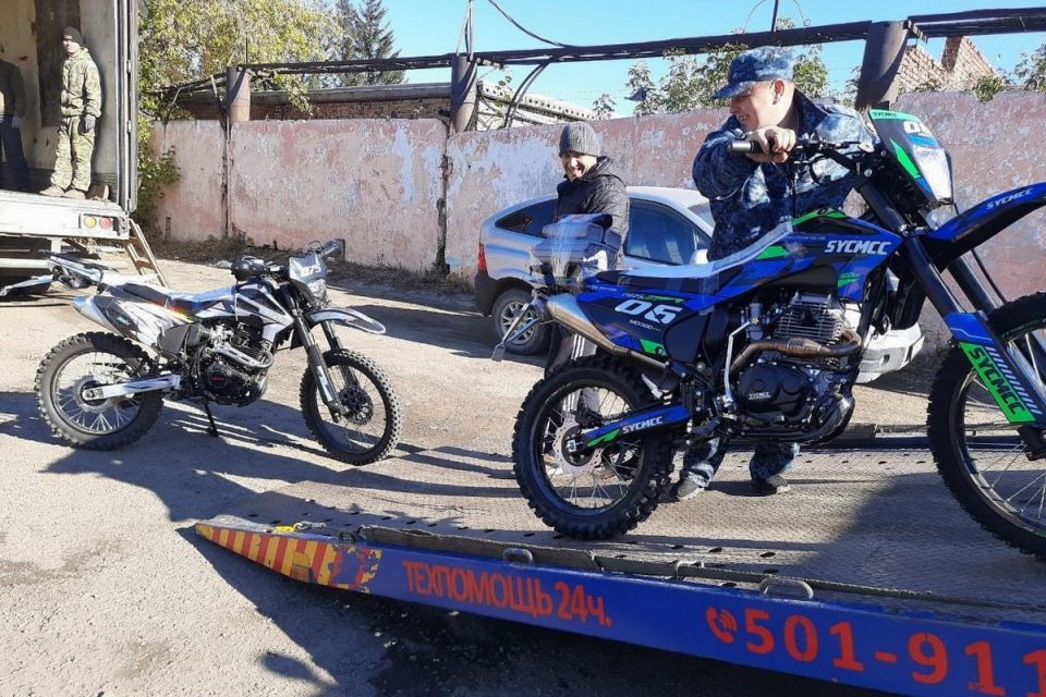 Активисты Омской области отправили новую партию помощи бойцам на СВО