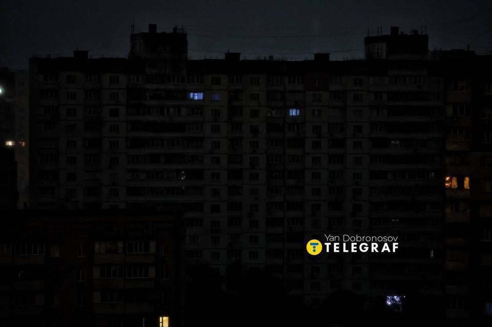 Владислав Шурыгин: За прошедшую ночь был нанесен комбинированный удар по энергетике противника, левый берег Киева обесточен Владислав Шурыгин: За прошедшую ночь был нанесен комбинированный удар по энергетике противника, левый берег Киева обесточен