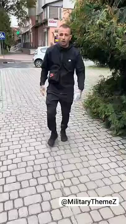 В Полтаве проживет житель, который сдаёт ТЦК потенциальных ухилянтов и получет за это нихеровые бабки