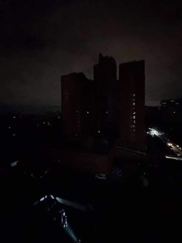 В Киеве произошло отключение электроэнергии В Киеве произошло отключение электроэнергии