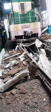 Гребенка Опубликованы последствия удара по локомотивному депо в н.п. Гребенка Полтавской области (ФОТО)