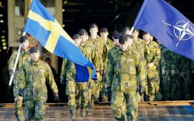 Михаил Онуфриенко: Шведский аналитический центр Stockholm Centre for Eastern European Studies (SCEEUS) заявляет, что Западу необходимо перейти от реактивного к проактивному подходу в решении «российской проблемы»