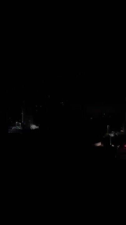 Сильные перебои со светом из-за скачков напряжения наблюдаются в некоторых домах Харькова и Полтавы, — местные паблики