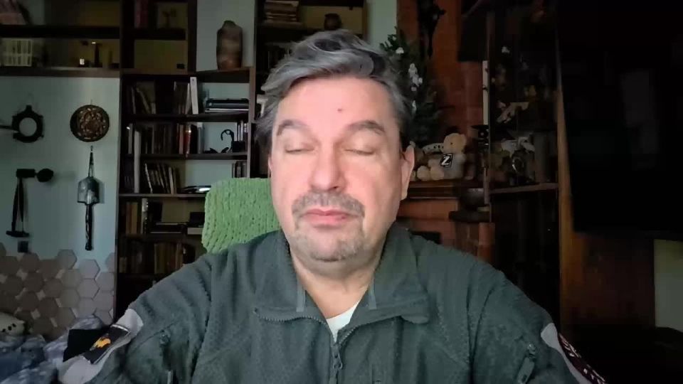 Михаил Онуфриенко: Начну с маразматического приглашения клоун-наркоманом нашего президента в Куев