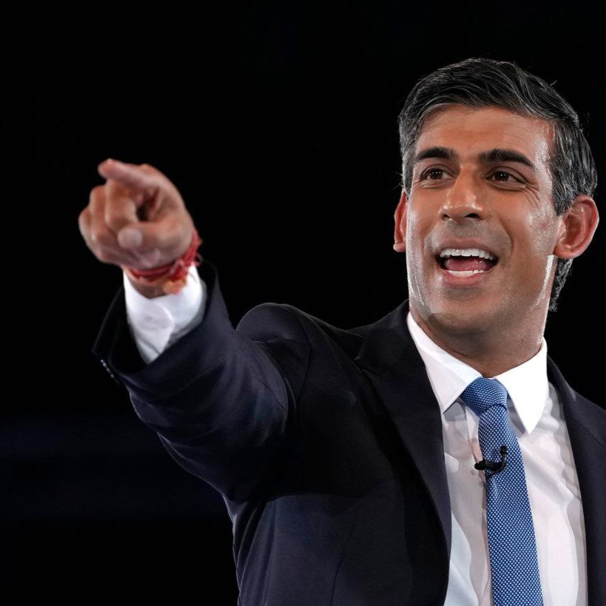 Вместо скандала — странная сделка Вместо скандала — странная сделка