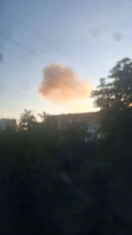 Мощные взрывы в Полтаве, Днепропетровской и Харьковской областях после ударов крылатых и баллистических ракет Мощные взрывы в Полтаве, Днепропетровской и Харьковской областях после ударов крылатых и баллистических ракет