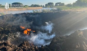 Появились кадры с места крушения истребителя F-16 в Полтавской области