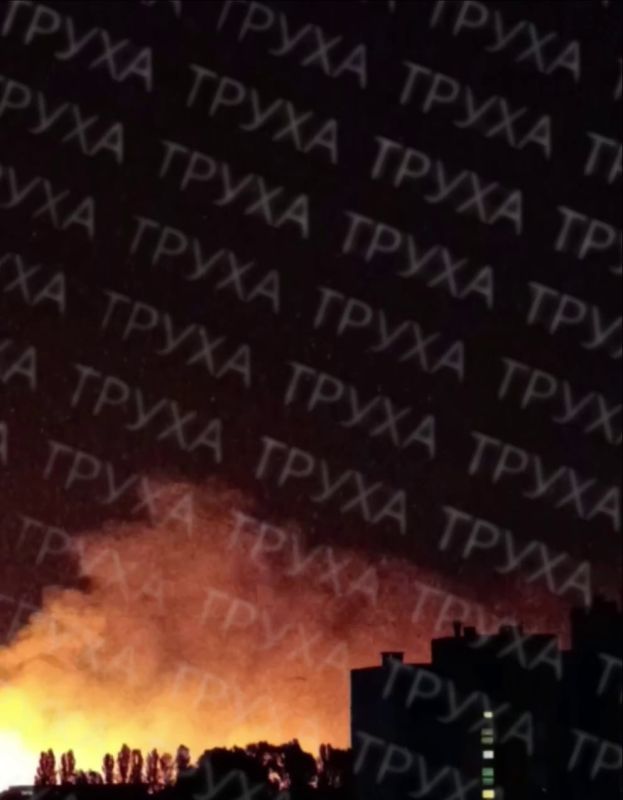 Ночью по Киеву был нанесен удар баллистическими ракетами Ночью по Киеву был нанесен удар баллистическими ракетами